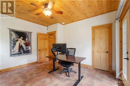 Primary bedroom on the main floor is being used as an office. There is a walk in closet as well. - 698 Moffat Street, Pembroke, ON - Indoor Photo Showing Office