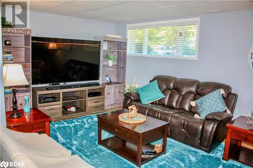 34 Bay Ridge Road, Hastings Highlands, ON - Indoor Photo Showing Living Room