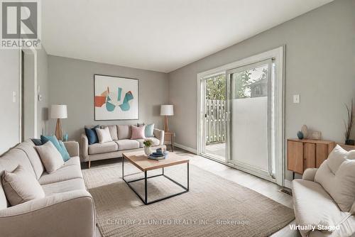 62 - 996 Sydenham Road, Peterborough (Ashburnham), ON - Indoor Photo Showing Living Room