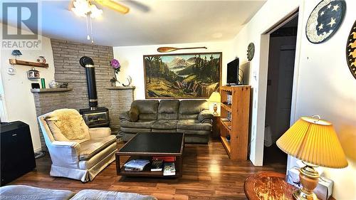 234 Whiskey Harbour Road, Northern Bruce Peninsula, ON - Indoor Photo Showing Living Room