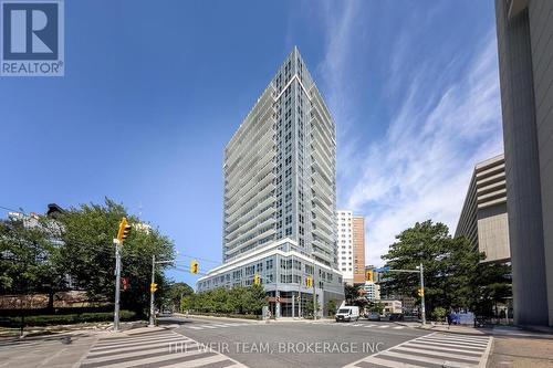 203 - 58 Orchard View Boulevard, Toronto (Yonge-Eglinton), ON 