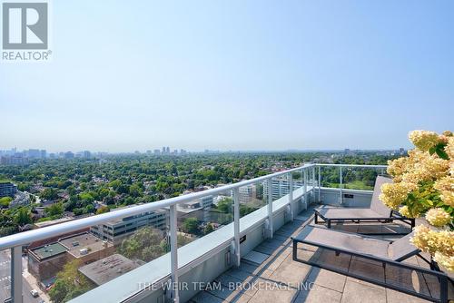 203 - 58 Orchard View Boulevard, Toronto (Yonge-Eglinton), ON 