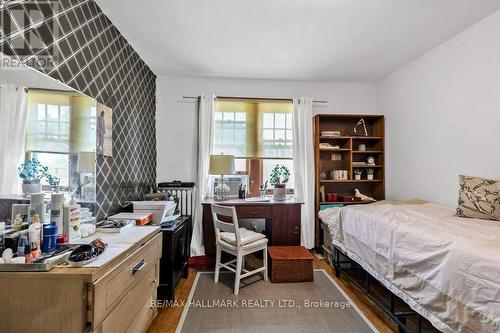 36 Hadley Road, Toronto (Mount Pleasant East), ON - Indoor Photo Showing Bedroom