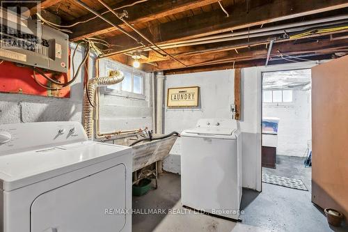 36 Hadley Road, Toronto (Mount Pleasant East), ON - Indoor Photo Showing Laundry Room