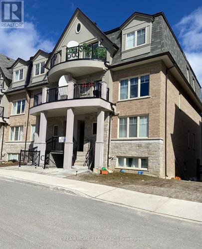 24 - 11 Eaton Park Lane, Toronto, ON - Outdoor With Facade