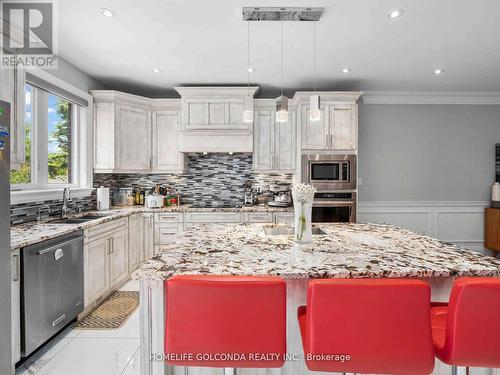 38A North Woodrow Boulevard, Toronto (Birchcliffe-Cliffside), ON - Indoor Photo Showing Kitchen With Double Sink With Upgraded Kitchen