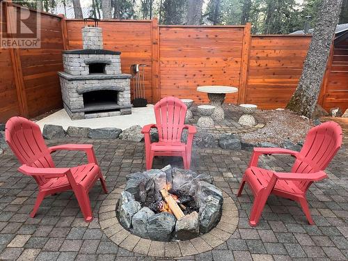 87 Larson Road, Christina Lake, BC - Outdoor With Deck Patio Veranda