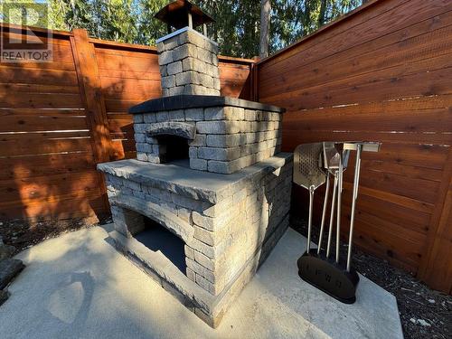 87 Larson Road, Christina Lake, BC -  With Fireplace With Exterior