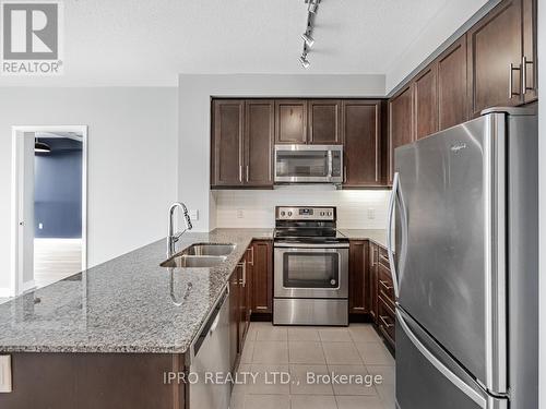 3408 - 3975 Grand Park Drive, Mississauga (City Centre), ON - Indoor Photo Showing Kitchen With Stainless Steel Kitchen With Double Sink With Upgraded Kitchen