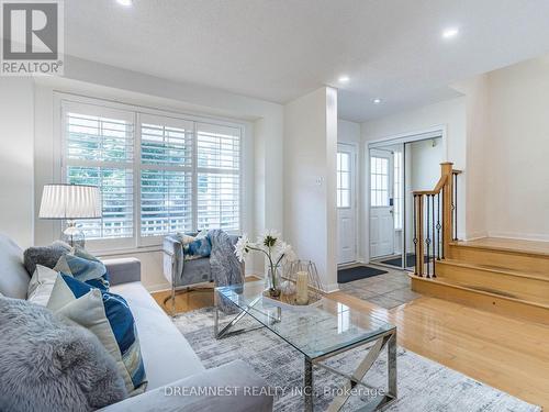 1097 Bowring Crescent, Milton (Beaty), ON - Indoor Photo Showing Living Room