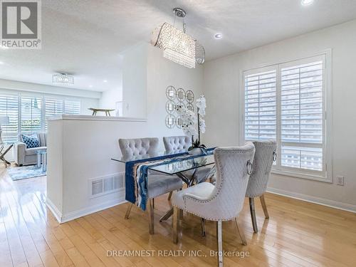 1097 Bowring Crescent, Milton (Beaty), ON - Indoor Photo Showing Dining Room