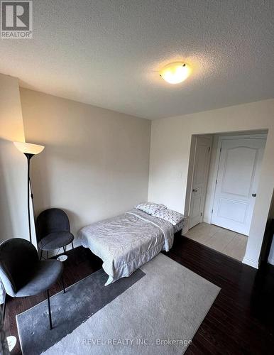 6 Cedarland Road, Brampton (Brampton West), ON - Indoor Photo Showing Bedroom