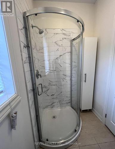 6 Cedarland Road, Brampton (Brampton West), ON - Indoor Photo Showing Bathroom