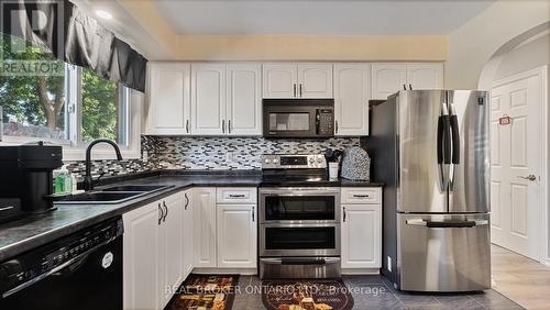 30 Shalfleet Boulevard, Brantford, ON - Indoor Photo Showing Kitchen With Double Sink