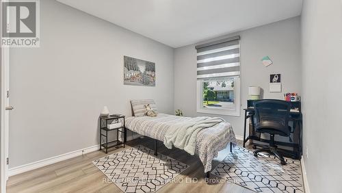 30 Shalfleet Boulevard, Brantford, ON - Indoor Photo Showing Bedroom