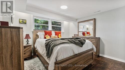 30 Shalfleet Boulevard, Brantford, ON - Indoor Photo Showing Bedroom