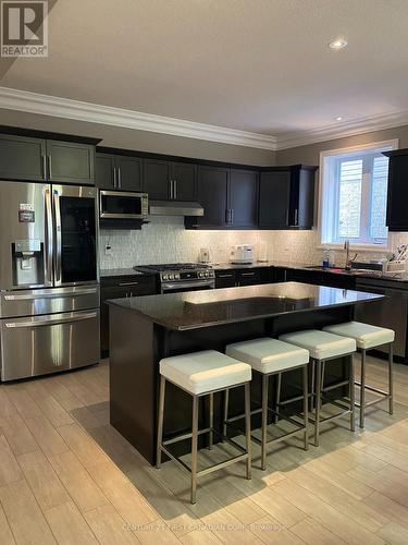 307 Portrush Place, London, ON - Indoor Photo Showing Kitchen