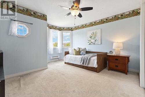 1748 Creekside Street, London, ON - Indoor Photo Showing Bedroom