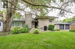 11 MCALPINE AVENUE  London, ON N6J 2T3