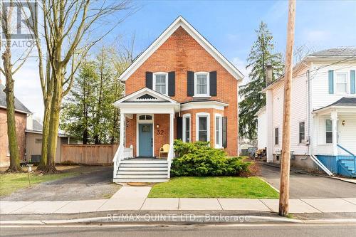 32 Queen Street, Prince Edward County (Picton), ON - Outdoor With Facade