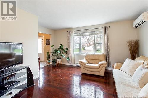 24 Greenhaven, Moncton, NB - Indoor Photo Showing Living Room