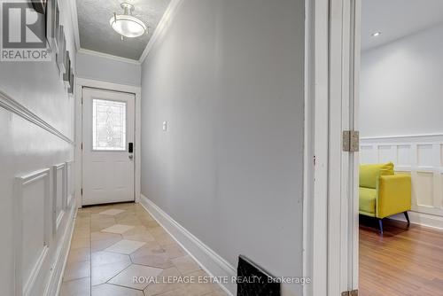 286 Coxwell Avenue, Toronto (Greenwood-Coxwell), ON - Indoor Photo Showing Other Room