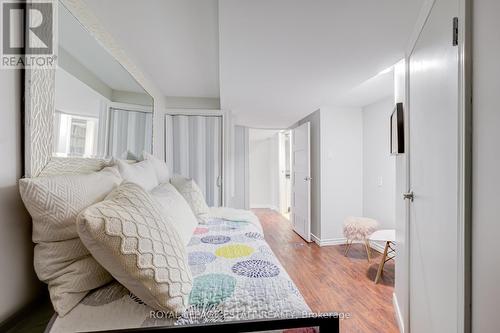 286 Coxwell Avenue, Toronto (Greenwood-Coxwell), ON - Indoor Photo Showing Bedroom