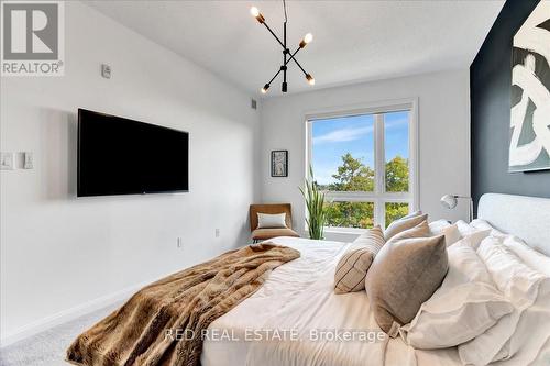 616 - 302 Essa Road, Barrie, ON - Indoor Photo Showing Bedroom