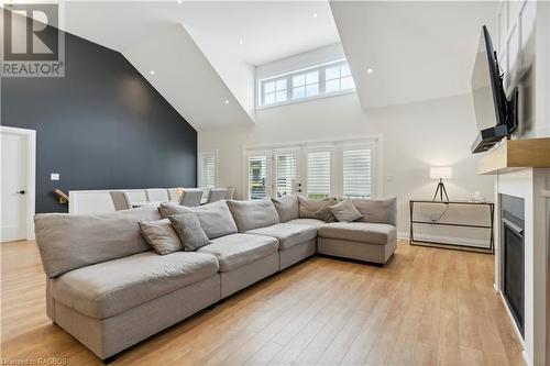 Great Room - 7 Sassafras Row, Fort Erie, ON - Indoor Photo Showing Living Room