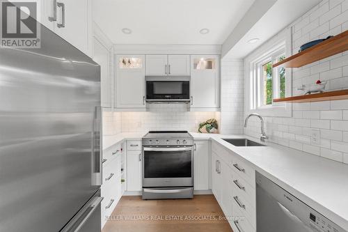 24 - 2300 Brays Lane, Oakville, ON - Indoor Photo Showing Kitchen With Stainless Steel Kitchen With Upgraded Kitchen