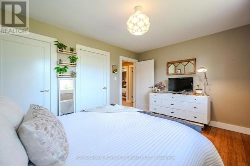 940 Watson Road, Puslinch, ON - Indoor Photo Showing Bedroom