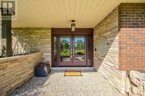 940 Watson Road, Puslinch, ON - Outdoor With Deck Patio Veranda With Exterior