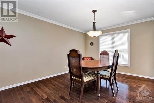 548 Loucks Drive, Russell, ON - Indoor Photo Showing Dining Room