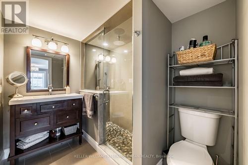 4310 Line 6, Bradford West Gwillimbury (Bradford), ON - Indoor Photo Showing Bathroom