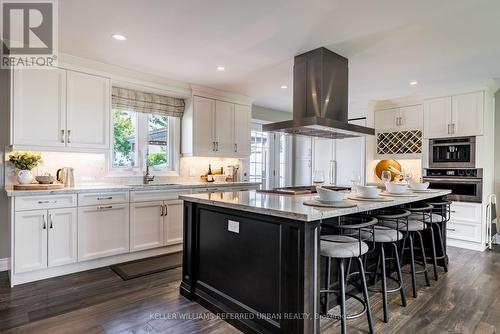 4310 Line 6, Bradford West Gwillimbury (Bradford), ON - Indoor Photo Showing Kitchen With Upgraded Kitchen