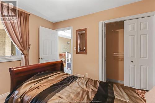 1217 Imperial Crescent, Windsor, ON - Indoor Photo Showing Bedroom