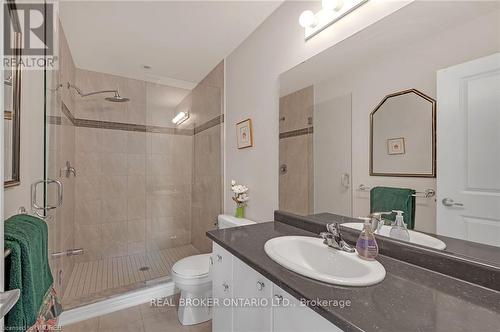 93 Southshore Crescent, Hamilton, ON - Indoor Photo Showing Bathroom