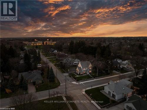 3855 St. James Avenue, Niagara Falls, ON - Outdoor With View