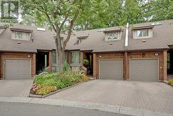 44 - 1180 WALDEN CIRCLE  Mississauga, ON L5J 4J9