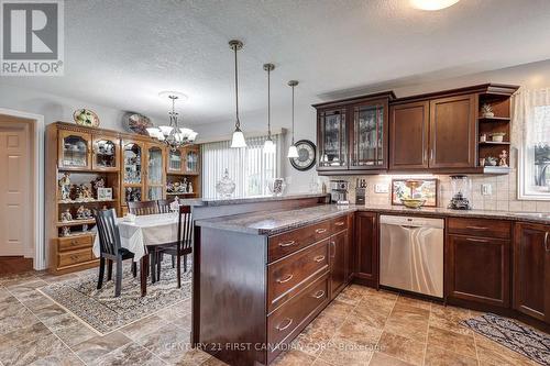 5160 Wales Crescent, Aylmer (Ay), ON - Indoor Photo Showing Kitchen