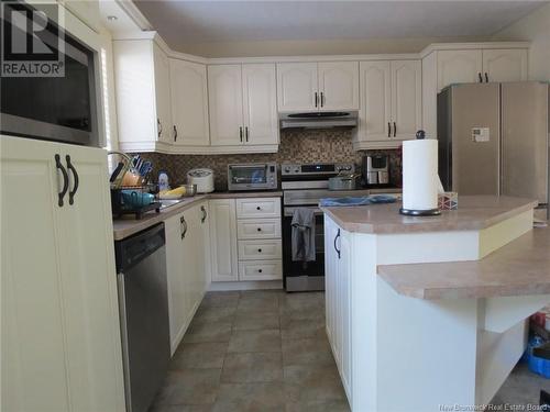 6 Irene Street, Burton, NB - Indoor Photo Showing Kitchen