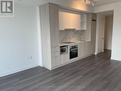 5303 - 138 Downes Street, Toronto (Waterfront Communities), ON - Indoor Photo Showing Kitchen