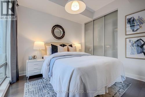 104 - 21 Scollard Street, Toronto (Annex), ON - Indoor Photo Showing Bedroom