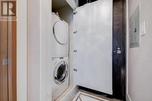 104 - 21 Scollard Street, Toronto (Annex), ON - Indoor Photo Showing Laundry Room