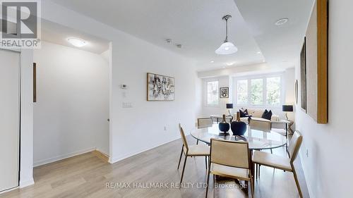 235 - 390 Hopewell Avenue, Toronto (Briar Hill-Belgravia), ON - Indoor Photo Showing Dining Room