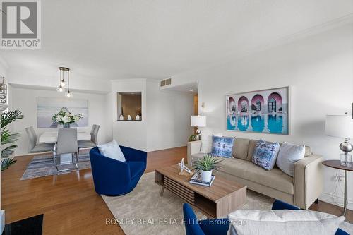 602 - 1818 Bayview Avenue, Toronto (Mount Pleasant East), ON - Indoor Photo Showing Living Room