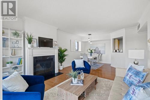 602 - 1818 Bayview Avenue, Toronto (Mount Pleasant East), ON - Indoor Photo Showing Living Room With Fireplace