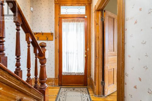 14 Noble Street, Halton Hills, ON - Indoor Photo Showing Other Room