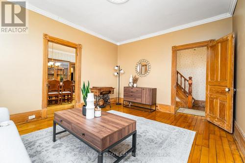 14 Noble Street, Halton Hills, ON - Indoor Photo Showing Living Room