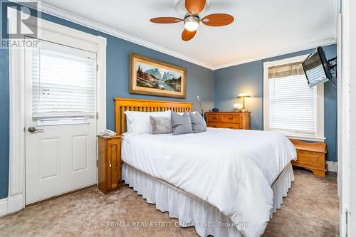 14 Noble Street, Halton Hills, ON - Indoor Photo Showing Bedroom